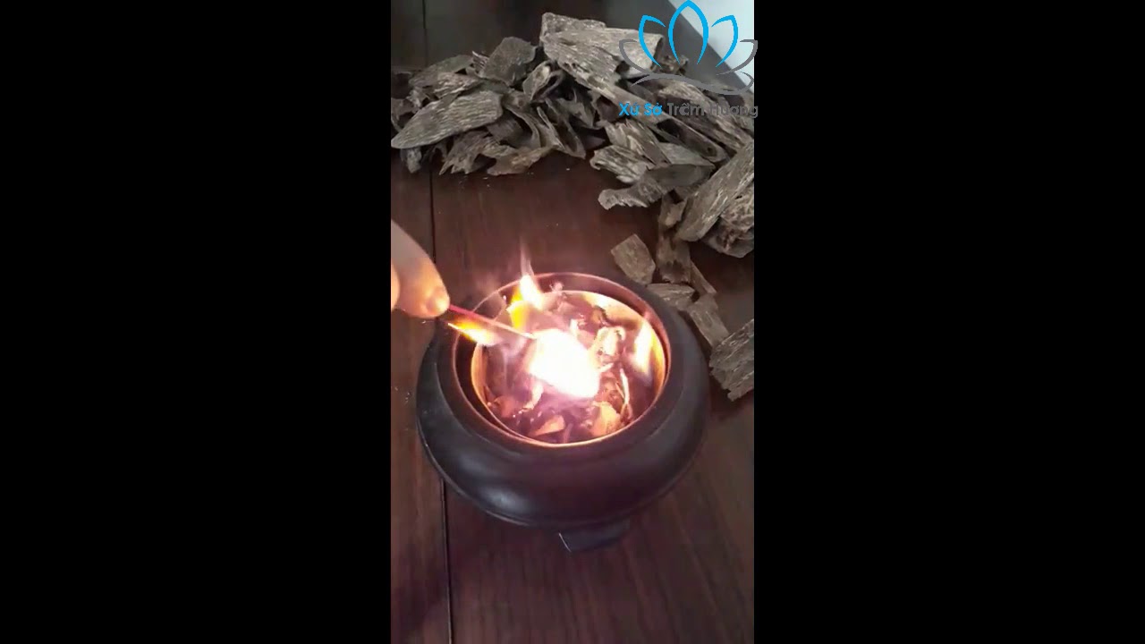 Xông nhà để loại bỏ tà khí